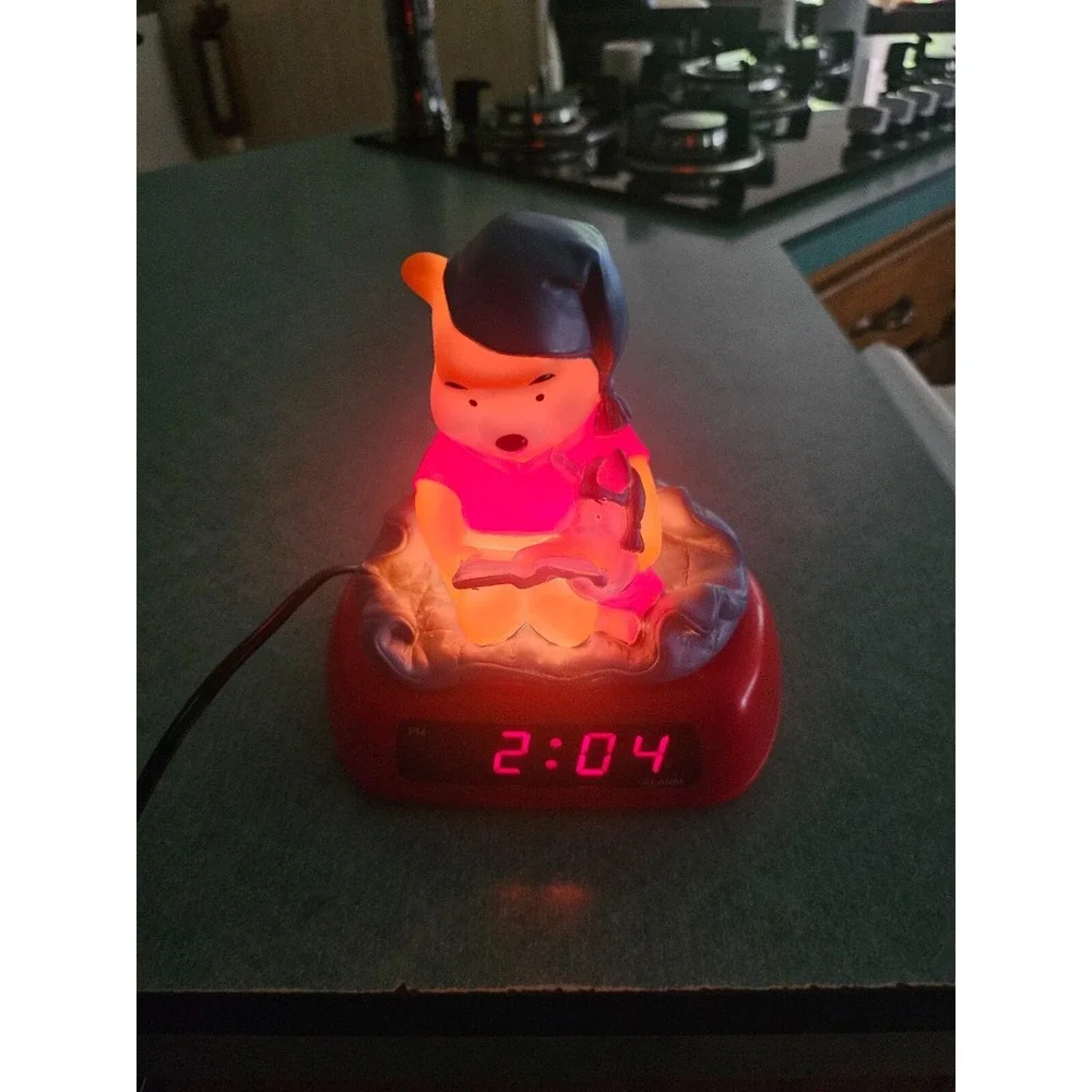 Winnie the Pooh Fantasma Alarm‎ Clock Night Light VTG Works perfect